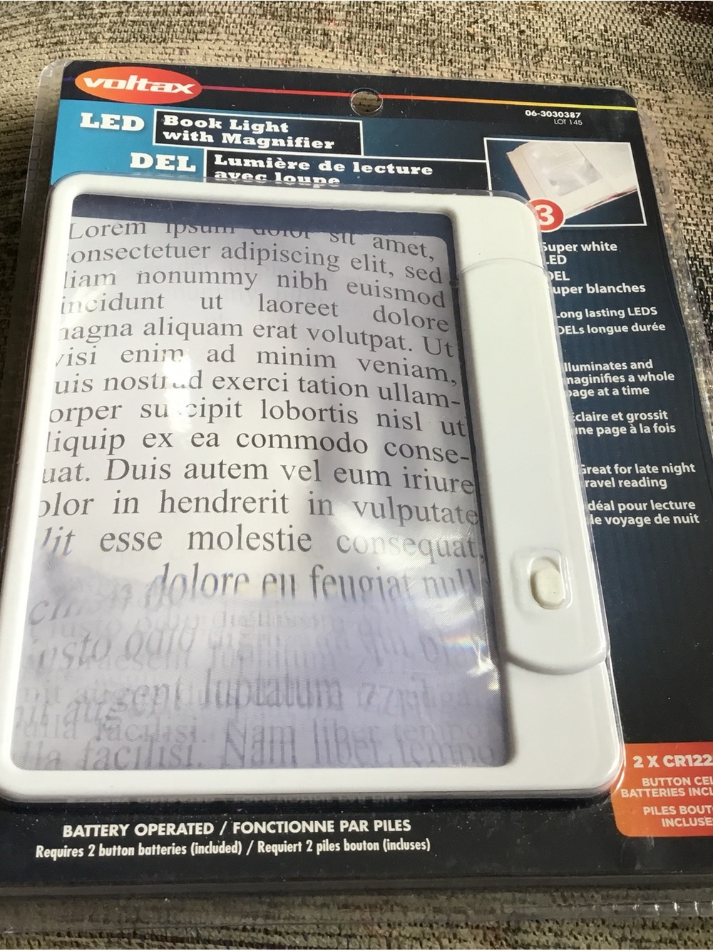 White LED Reading Light with Magnifier